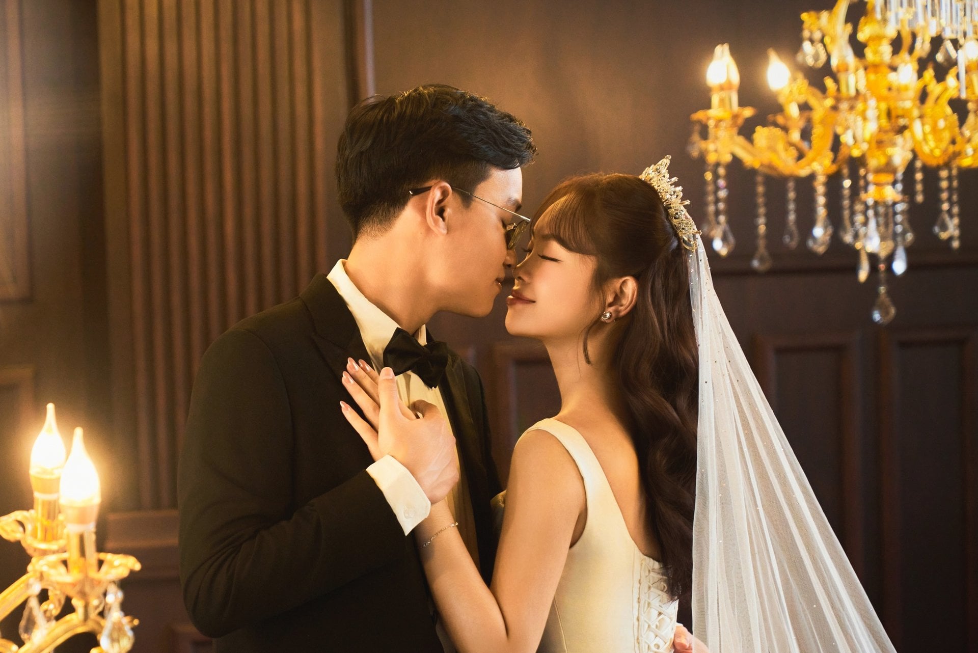 Wedding Hero Background Mobile